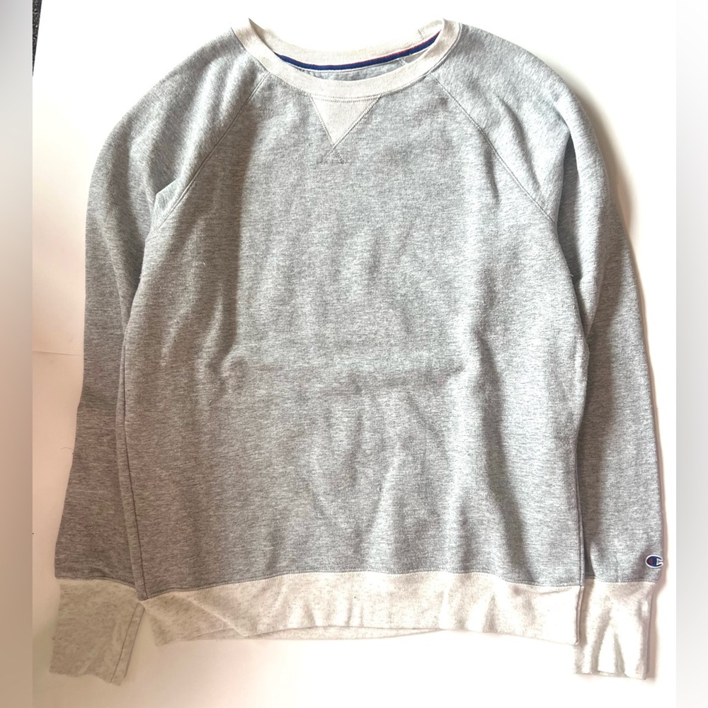 Champion Men's Light Gray Crewneck Sweater